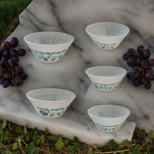 Federal milk glass set of 5 bowl 2 mixing bowl 3 small bowl scandinavian pattern